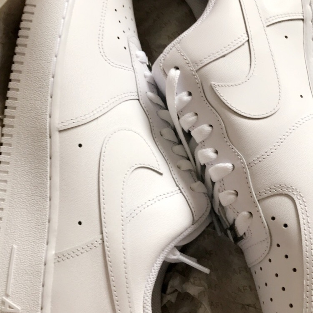 Air Force 1 low